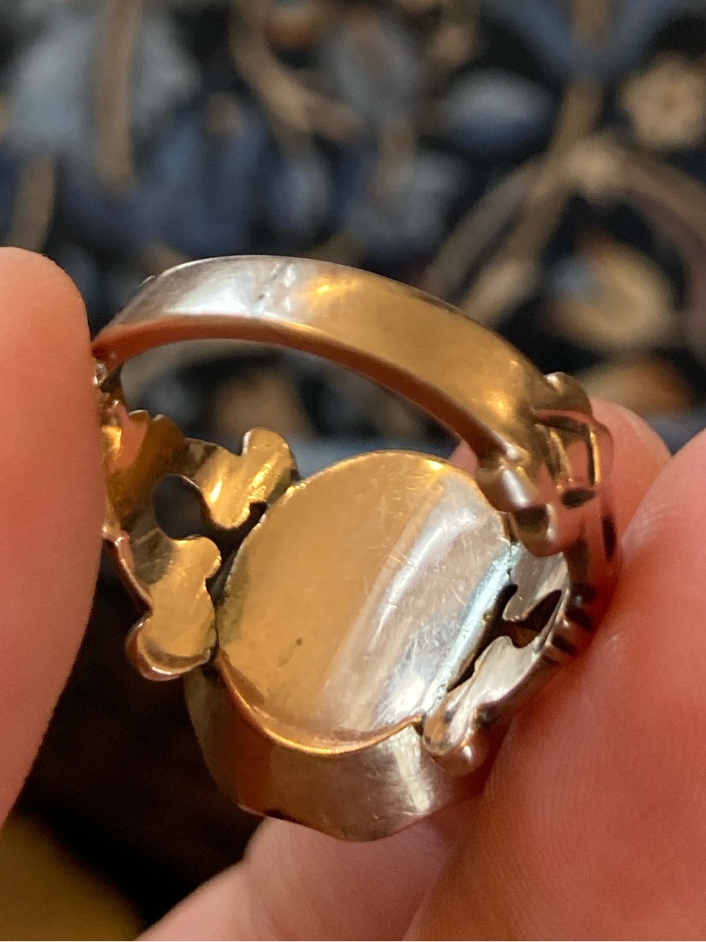Antique Victorian? Carved Carnelian Intaglio Engraved Gold Ring - Picture 10 of 17